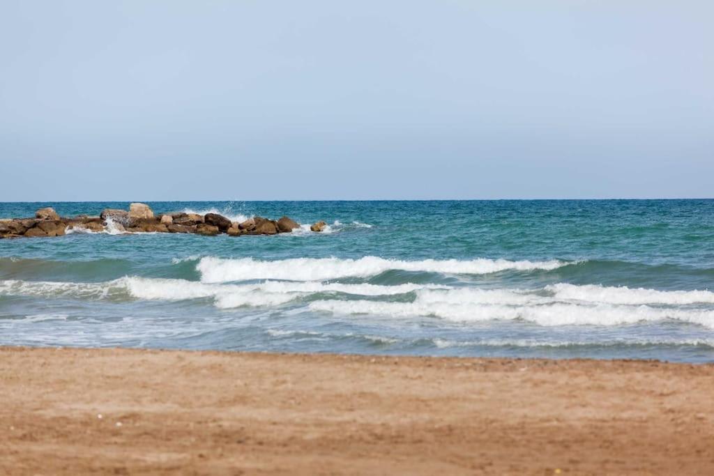 דירות פלאייה פובלה דה פארנאלס La Llar45 , Relajate Junto Al Mar מראה חיצוני תמונה